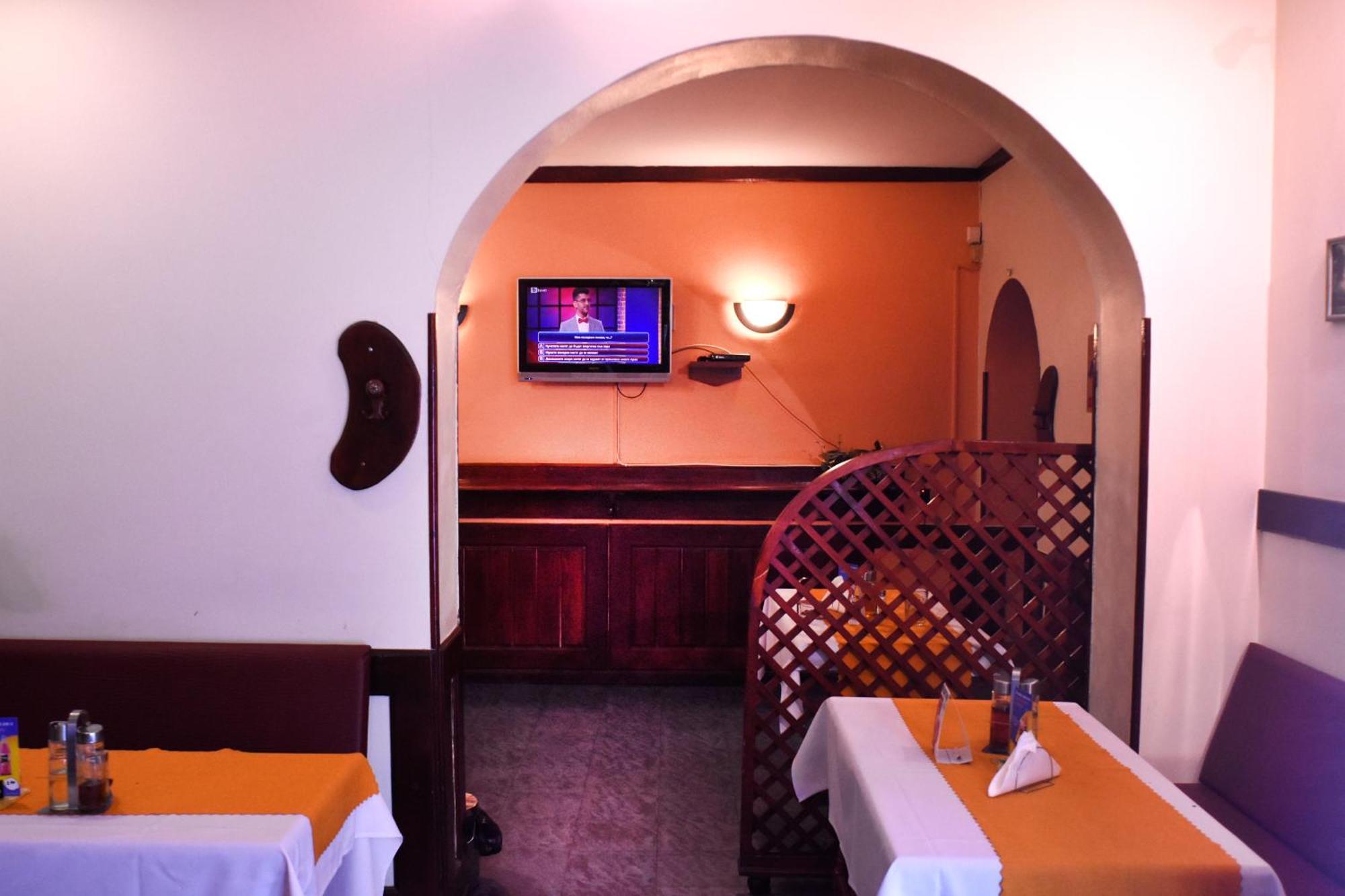 Medic Hotel Sofia Exteriör bild